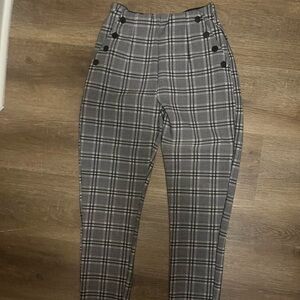 Black and white plaid trousers leggings
